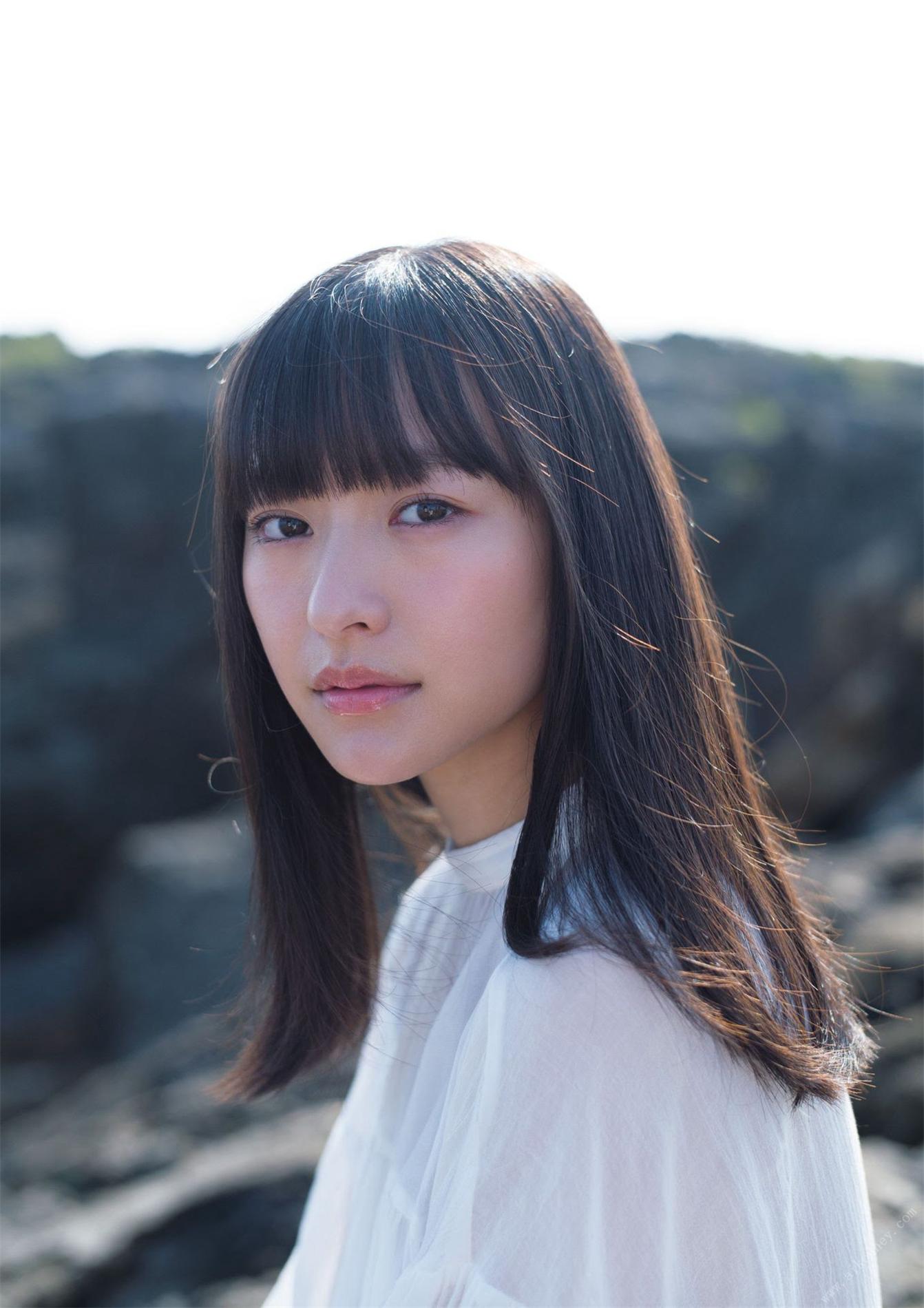 高崎かなみ1st写真集「カナミノナカミ」 週プレ PHOTO BOOK-COS合集