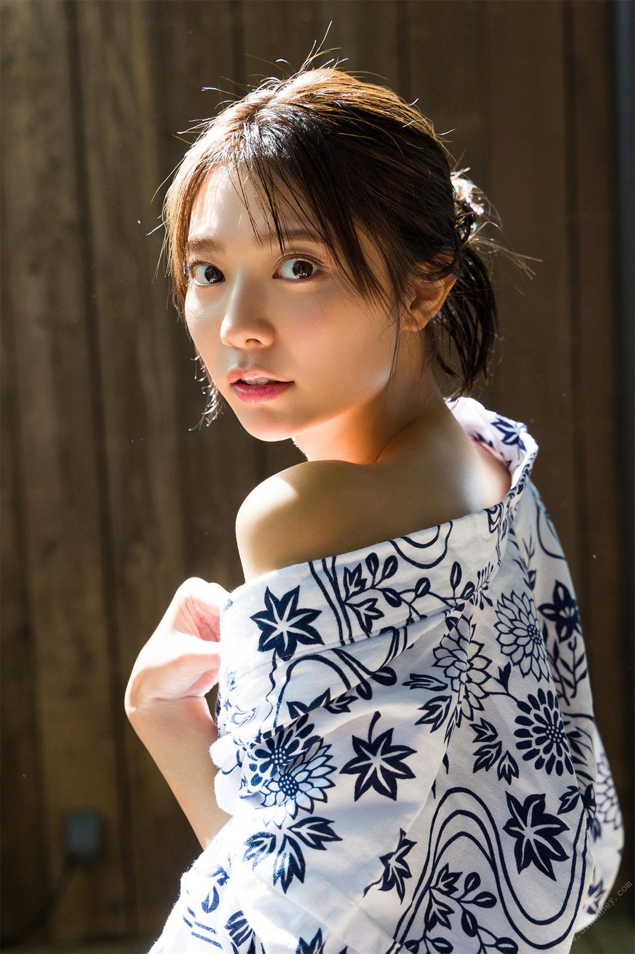 川津明日香 アスカと箱根に 数字写真-COS合集